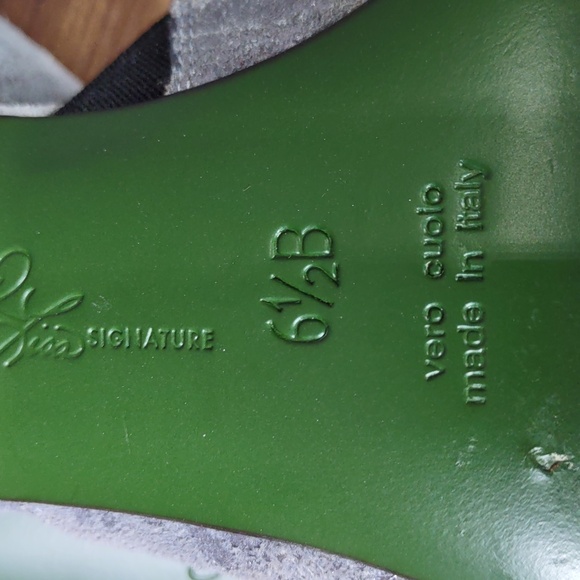 Donald & Lisa Signature by Donald J Pliner Embellished Leather Mule - Picture 9 of 12